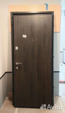 Дверь входная металлическая