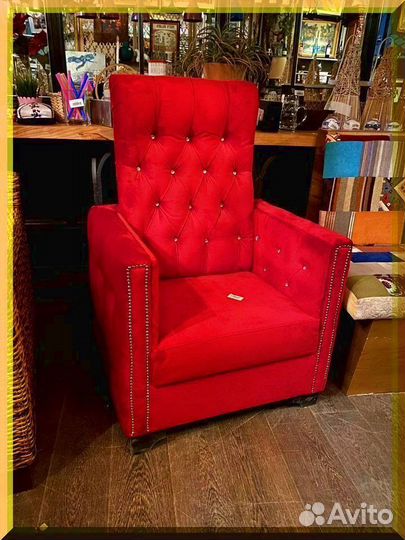 Кресло-трон красное