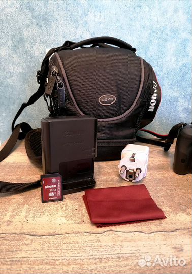 Фотоаппарат Canon EOS 100D Kit EF-S 18-55mm