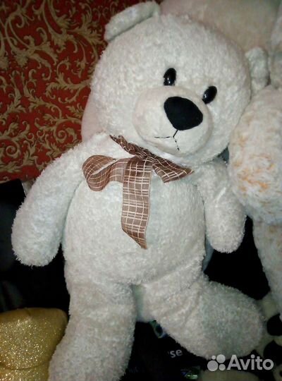 Плюшевые медведи и дельфин