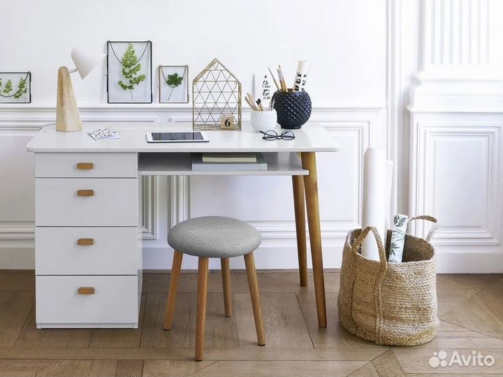 Стол письменный Мальм компьютерный IKEA Икеа