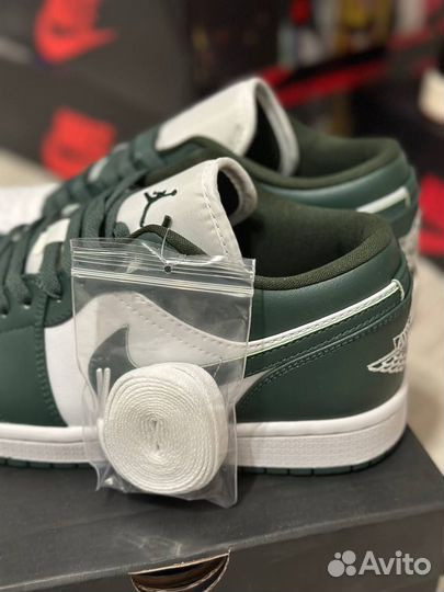 Кроссовки nike