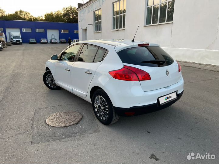 Renault Megane 1.6 AT, 2012, 215 000 км