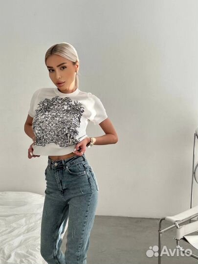 Потрясающая футболка Dior