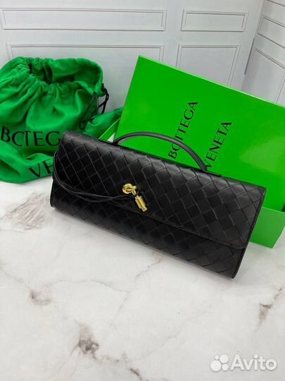 Bottega Veneta клатч