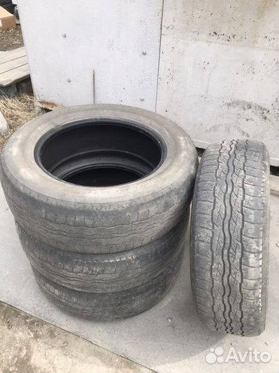 Bridgestone Dueler H/T 687 225/65 R17