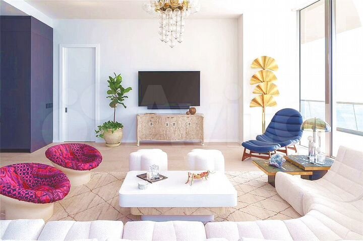 2-к. квартира, 68 м², 18/23 эт.