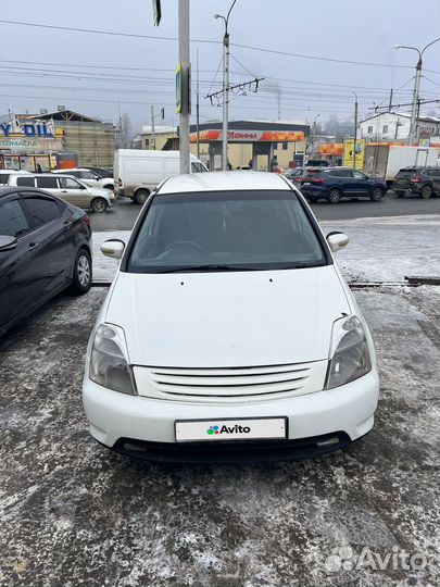 Honda Stream 1.7 AT, 2000, 290 000 км