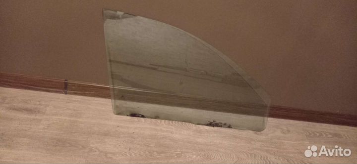 Стекло Vitz scp10