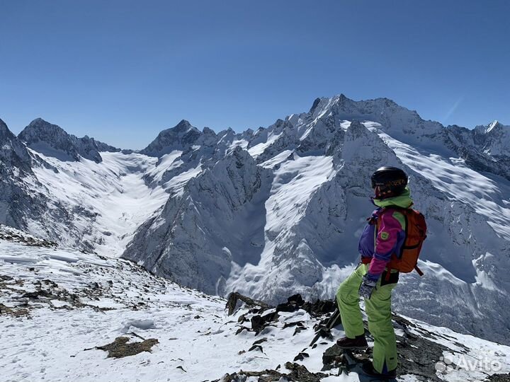 Сноубордический комбинезон женский