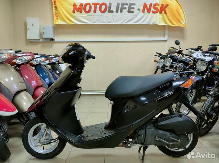 Cкутер Suzuki Address V50 из Японии
