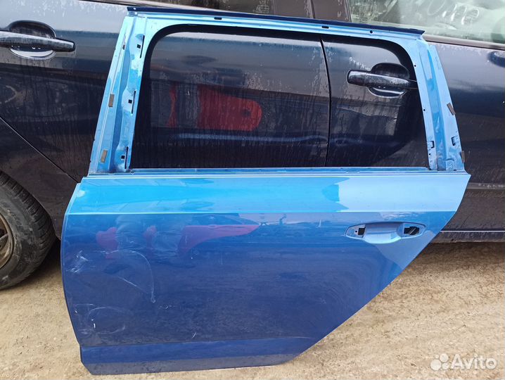 Дверь задняя левая Skoda Octavia Scout 3 A7