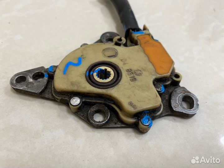 Датчик положения селектора АКПП Bmw 523I E39 M52