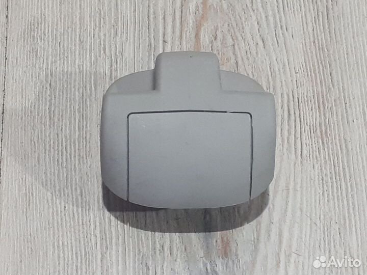 Крепление солнцезащитного козырька крючок Renault