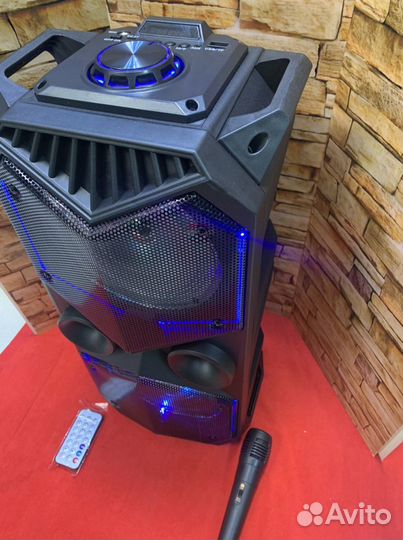 Портативная колонка bluetooth новая