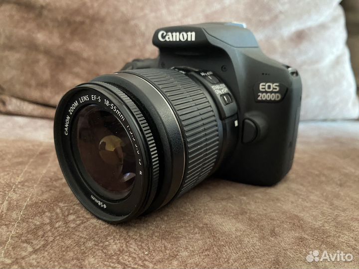 Canon eos 2000d
