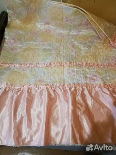 Покрывало на кровать новое