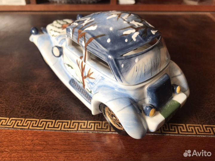 Шкатулка автомобиль сувенир