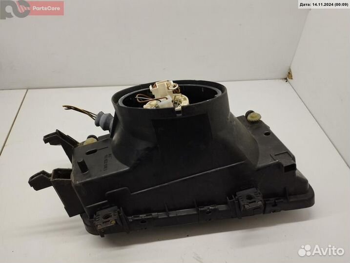 Фара левая Audi 80/90