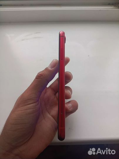 iPhone xr 64 red product