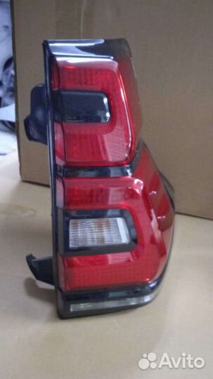 Задние фонари на Toyota Land Cruiser Prado