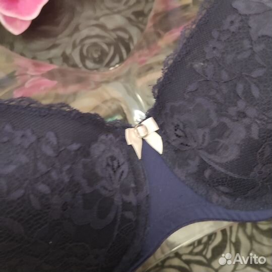 Бюстгальтер Hunkenmoller 70G