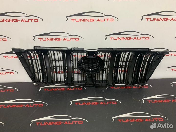 Решетка радиатора Toyota Land Cruiser Prado 150 штатная (хром)