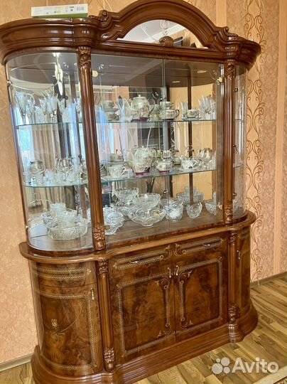 Буфет-сервант