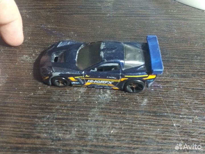 Hot wheels машинки