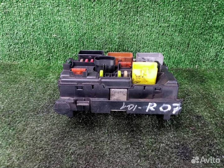 Блок предохранителей Peugeot 207 (2006-2012)