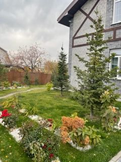 Дом 240 м² на участке 12 сот.