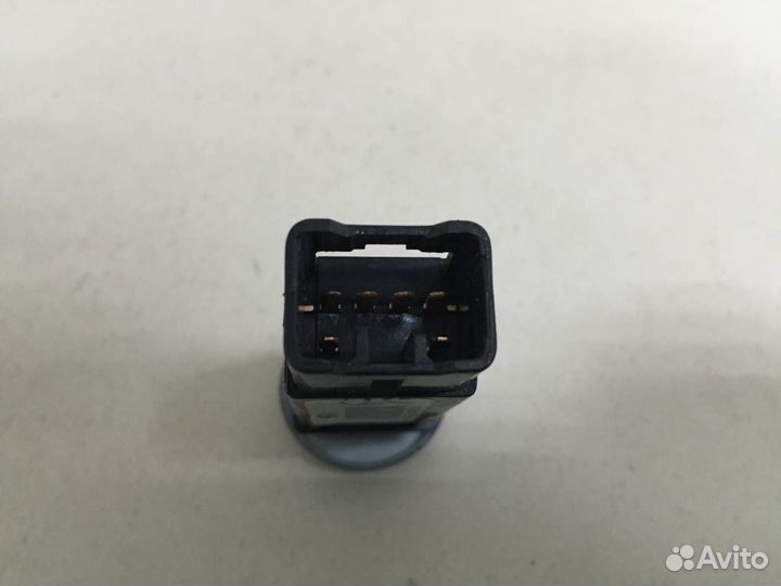 Кнопка обогрева переднего стекла Hyundai ix35 LM 2