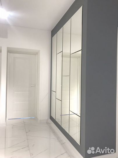 Зеркальное панно из полосок с фацетом