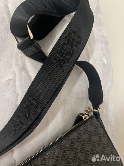 Сумка клатч dkny