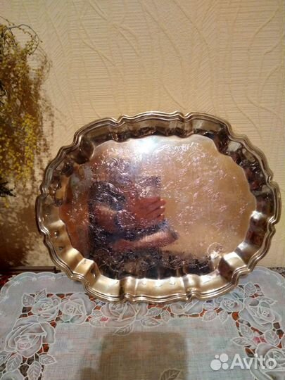 Поднос посеребренный. Европа середина 20 века