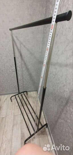 Вешалка для одежды напольная