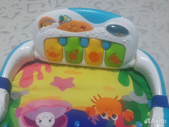 Развивающий коврик с пианино