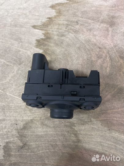 Блок ю света под птф на Opel Astra H