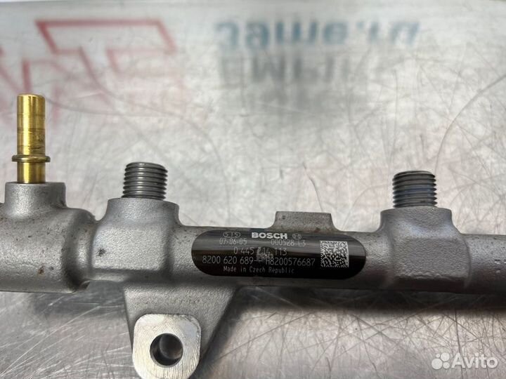 Топливная рампа в сборе Suzuki Grand Vitara JT