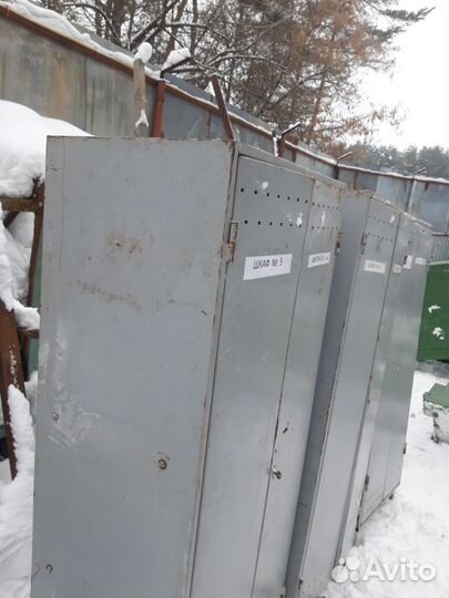 Железный шкаф