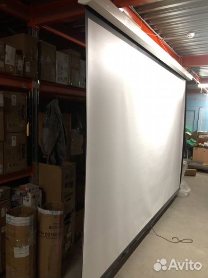 Экран Draper Luma 2 (16:10) 419/165