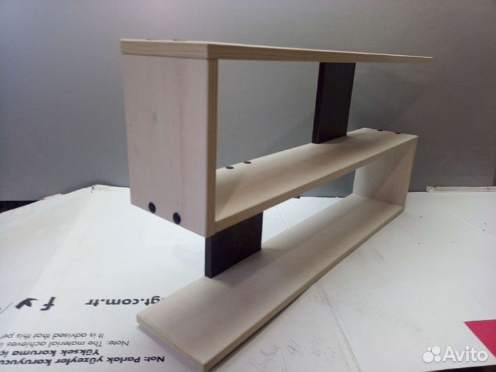 Полка навесная