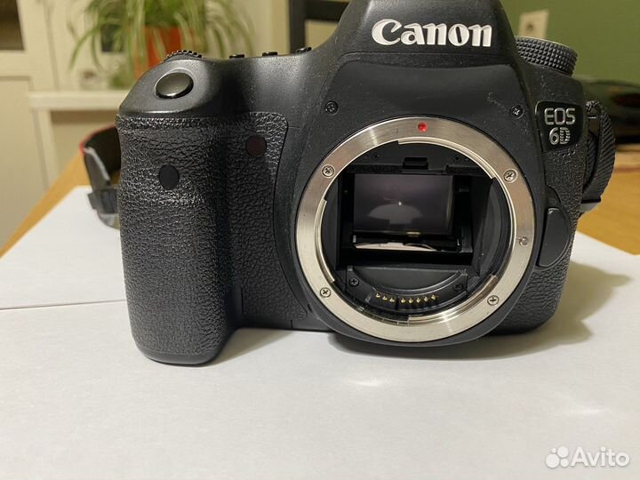 Canon 6D body, без объектива