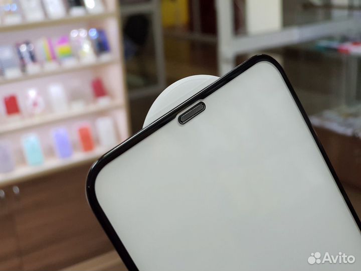 Защитное стекло на iPhone 11 Pro Max Xs Max