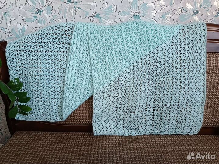 Палантин вязанный