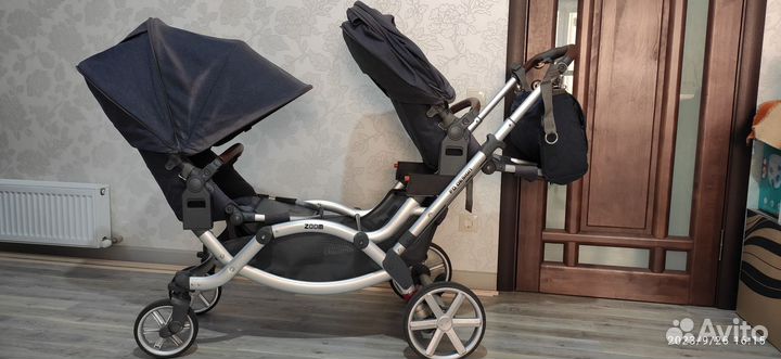 Коляска для двойни
