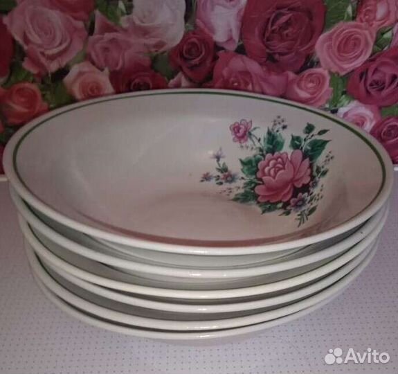 Глубокие суповые тарелки