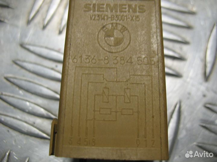 Реле стеклоочистителей BMW 5 - E39