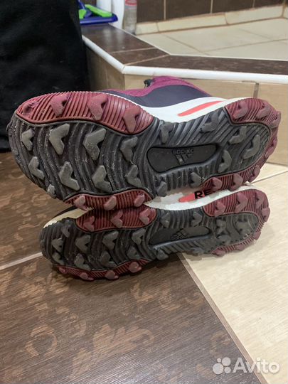 Осенние кросовки adidas boa 35