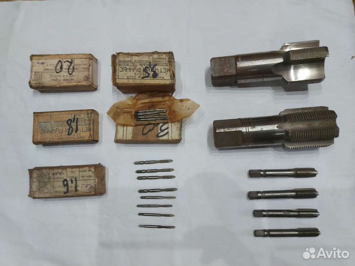 Метчики машинно-ручные однопроходные и комплектные